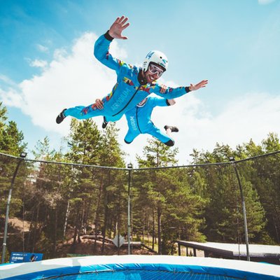 Hangloose at Bluewater - Skydive for One