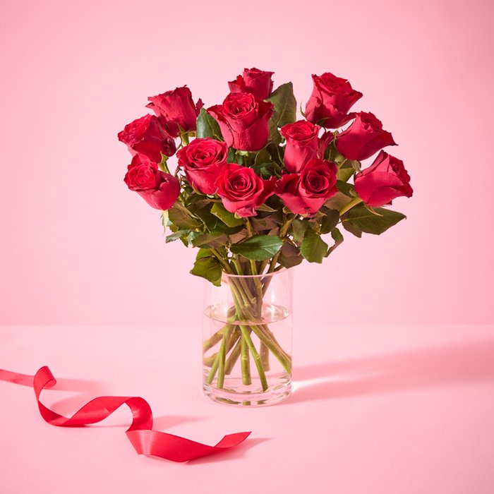 12 Premium Red Roses