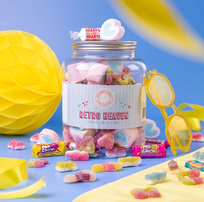 The Retro Heaven Giant Sweet Tub