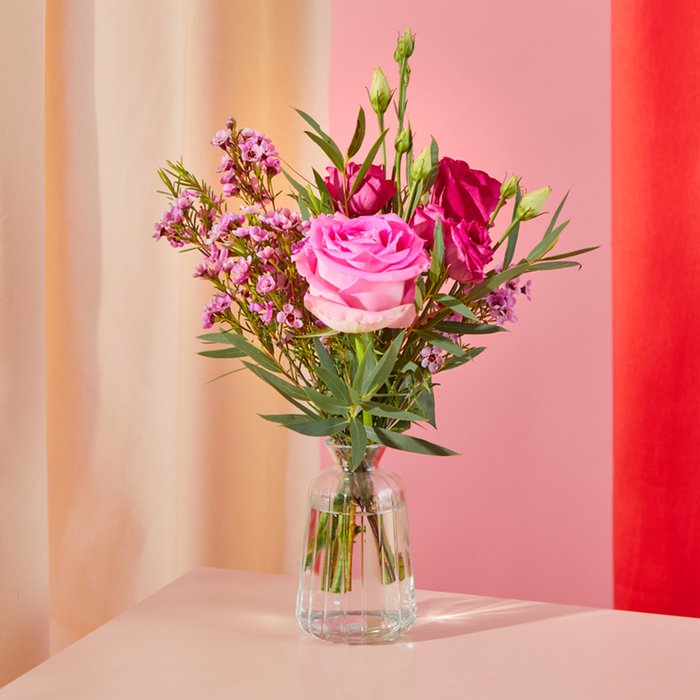 The Cupid's Kiss Mini Posy