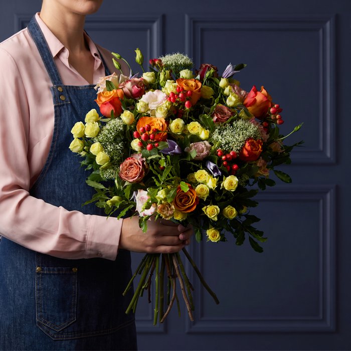 Lisianthus, Hypericum & Clematis Bouquet