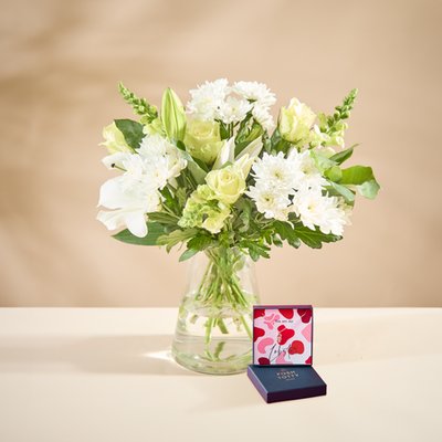 The Anniversary You're My Lobster Necklace Gift Set