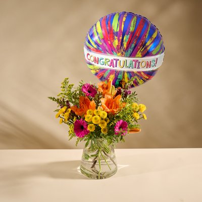 The Keep on Smiling & Congratulations Balloon Gift Set