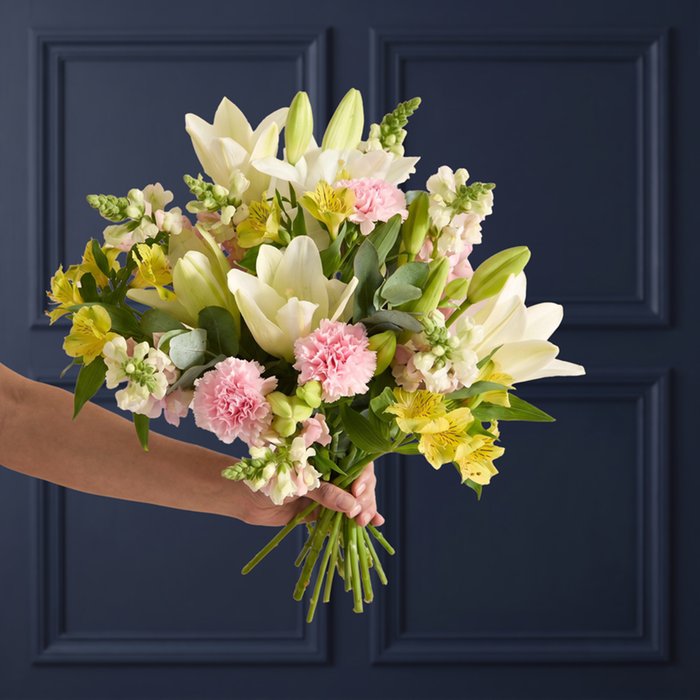 Cream Lily and Pink Antirrhinum Bouquet