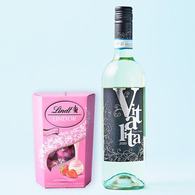 Vitalita Pinot Grigio & Lindt Lindor Truffles