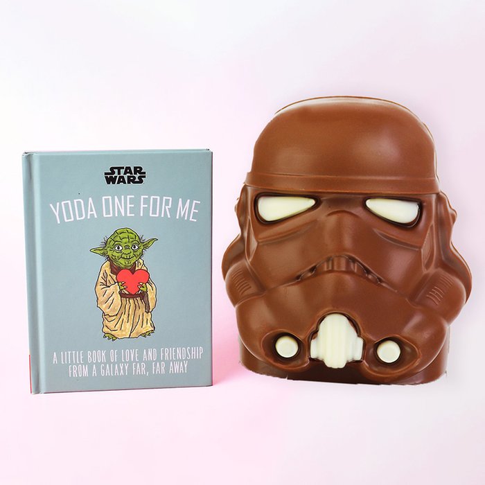 Yoda One Book & Stormtrooper Chocolate Helmet