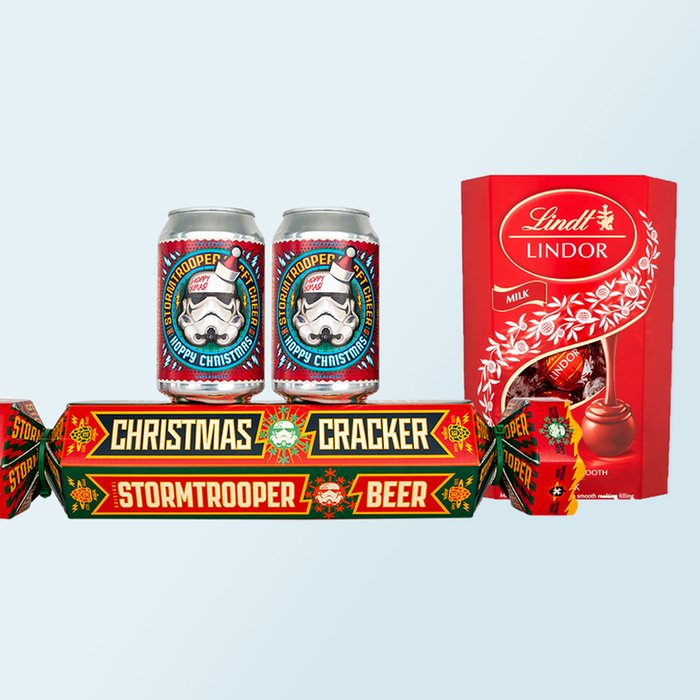 Stormtrooper Cracker & Lindt Lindor Original (200g) Bundle