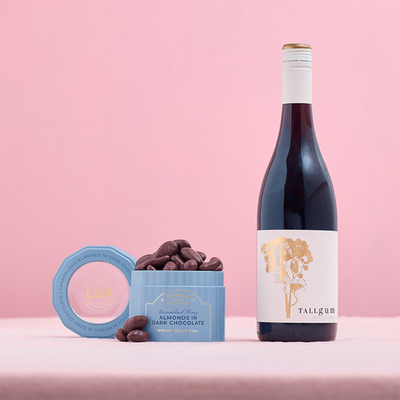Cartwright & Butler Caramelised Honey Almonds in Dark Chocolate & Tall Gum Australian Shiraz Cabernet 75cl