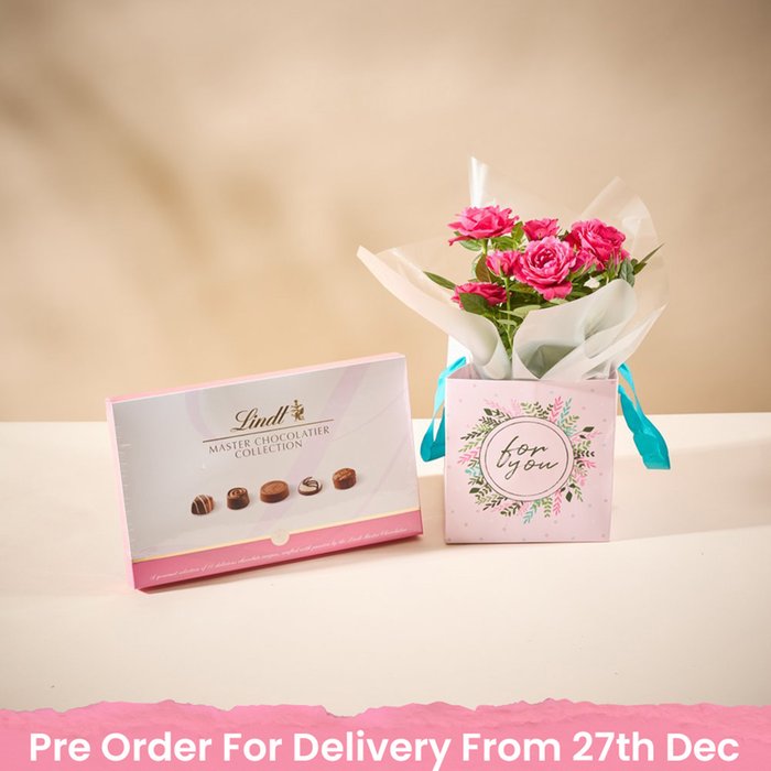 The Rose Plant Gift Bag With Lindt Chocolates
