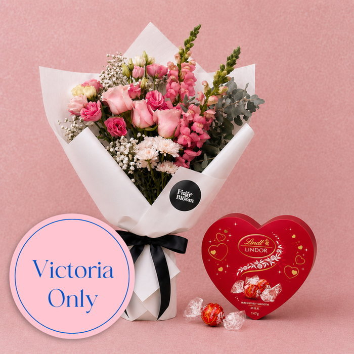 Blush Pink Bouquet & Lindt Heart Chocolates