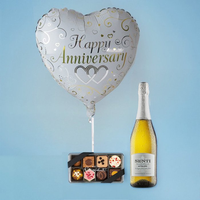 Happy Anniversary Balloon Gift Set 
