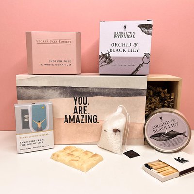 Banks-Lyon Botanical You Are Amazing 3 Piece Gift