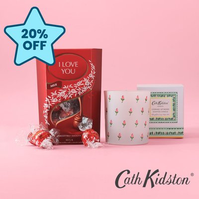 You're My Favourite Person Pink Glass Candle 180g & I Love You Lindt Lindor Milk 200g Cornet