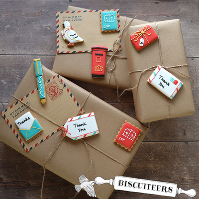 Biscuiteers Hand-Iced Thank You Medium Biscuit Tin