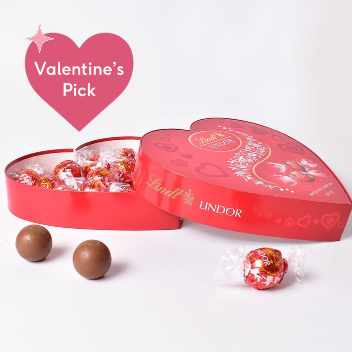 Lindt Lindor Milk Chocolate Truffles Heart Box 200g