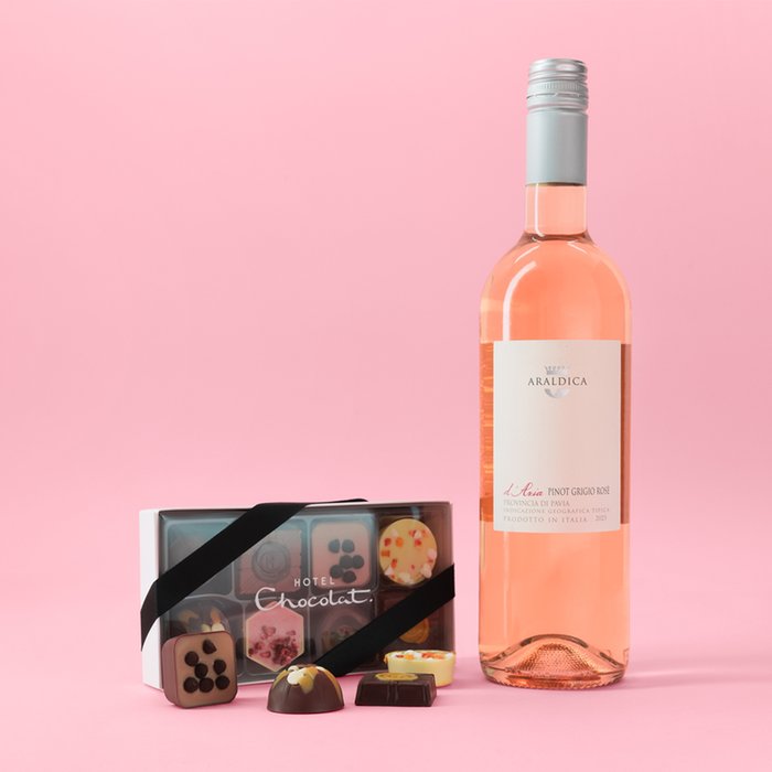 Hotel Chocolat Everything Pocket Chocolate Selection 100g & Virgin Wines Araldica d’Aria Pinot Grigio Rose