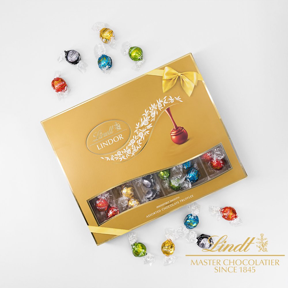 Lindt Lindor Assorted Chocolate Truffles Gift Box 525G
