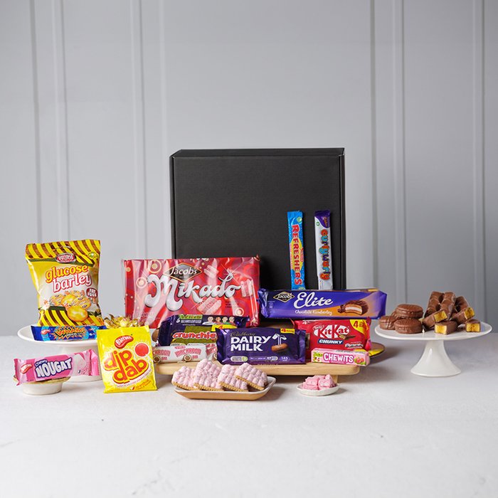 Dad’s Retro Snack Box