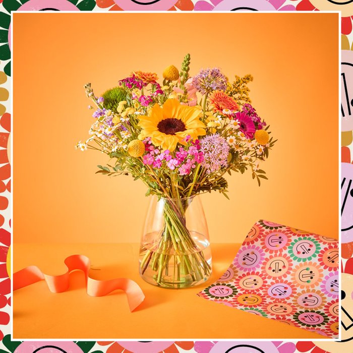 Kate Smith Co. See The Flowers Everywhere Bouquet