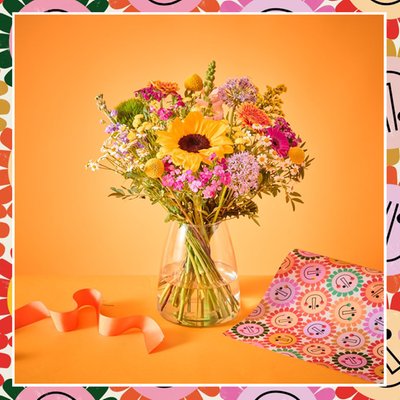 Kate Smith Co. See The Flowers Everywhere Bouquet