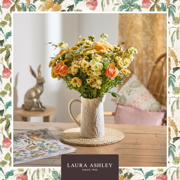  Laura Ashley The Golden Hour Bouquet 