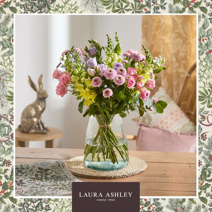 Laura Ashley Sweet Alyssum Bouquet