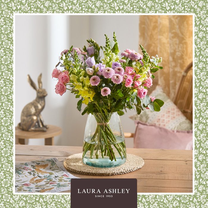 Laura Ashley Sweet Alyssum Bouquet