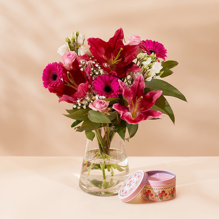 The Pink Blush & Cath Kidston Rose Tin Candle Gift Set