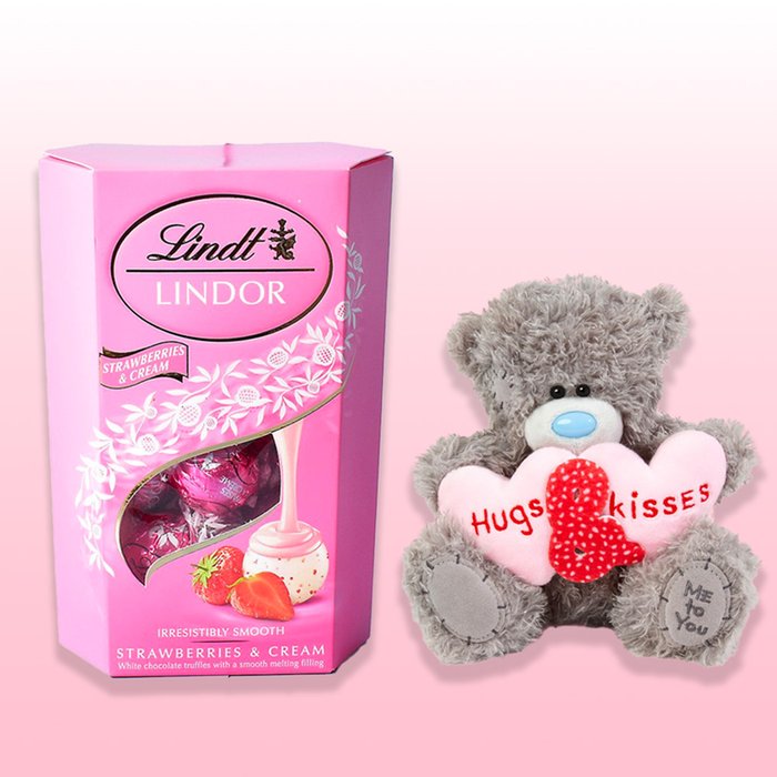 Tatty Teddy 18cm Hugs & Kisses & Lindt Strawberries and Cream 200g