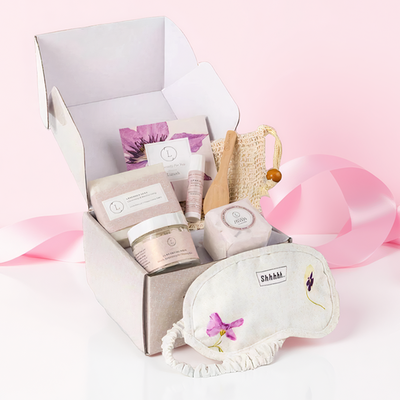 Lavender Bath and Body Gift Set by Lizush