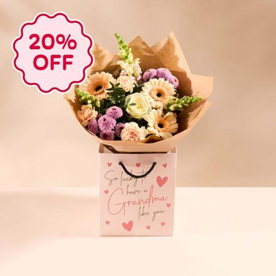 For Grandma Bouquet & Gift Bag