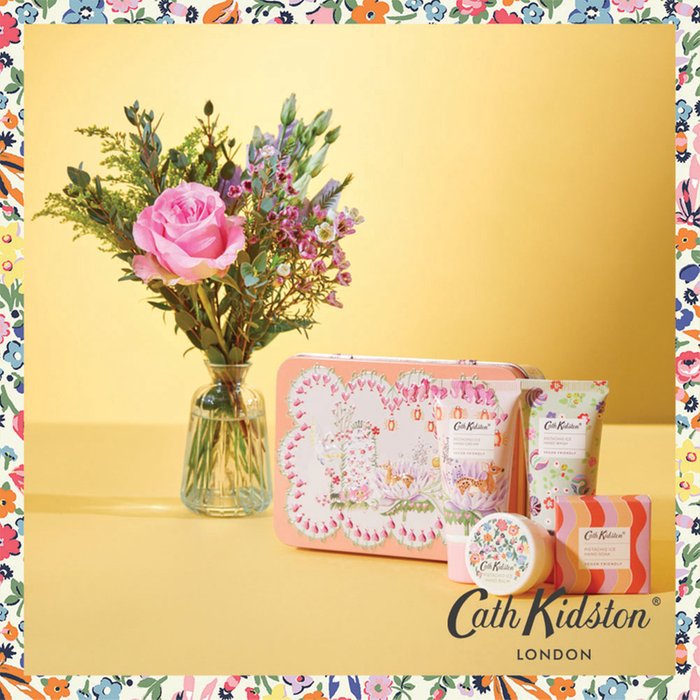 Cath Kidston Darling Posy with Vase & Carnival Parade Hand Care Tin