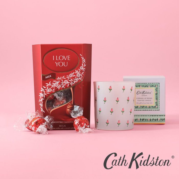 You're My Favourite Person Pink Glass Candle 180g & I Love You Lindt Lindor Milk 200g Cornet