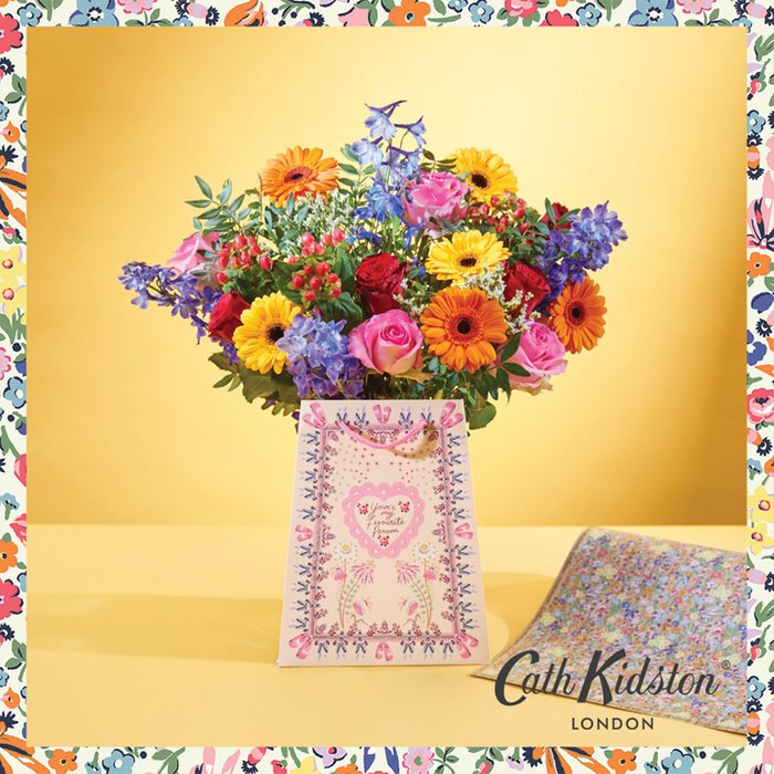 Cath Kidston Dreamer with 'Fave Person' Gift bag