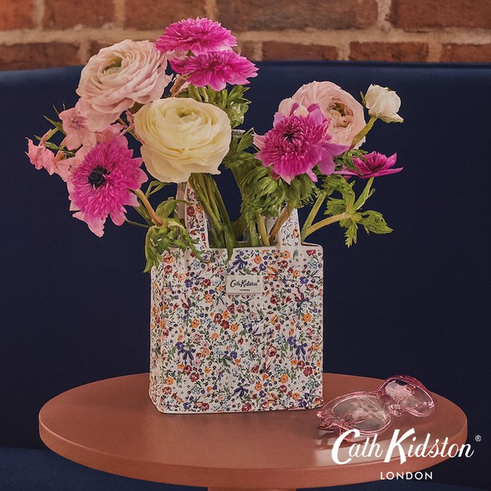 Cath Kidston Pink & Blue Floral Hand Bag Vase