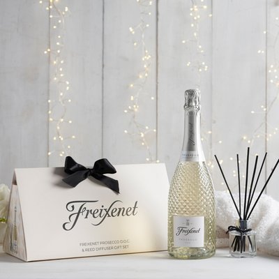 Freixenet Prosecco 75cl & Vanilla Diffuser Gift Set