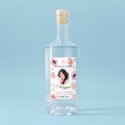 Personalised Amazing Wife Birthday Vodka 70cl