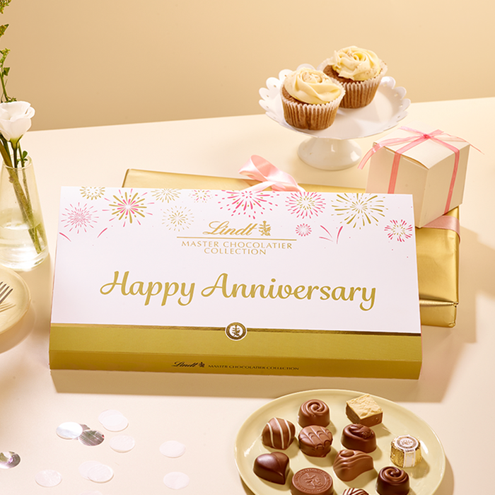 Lindt Happy Anniversary Chocolate Collection (320g)