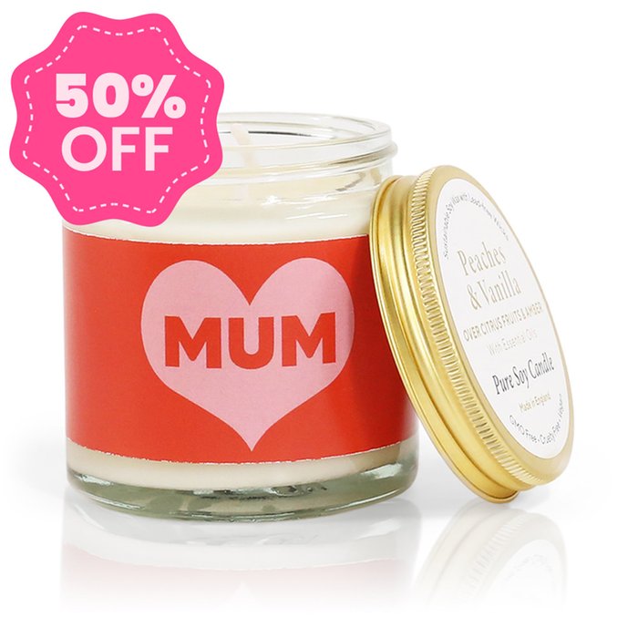 Aery Mum Heart Peaches & Vanilla Soy Candle