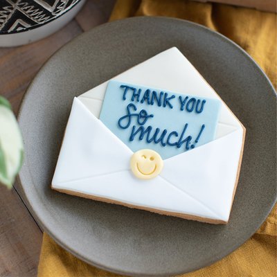 Thank You Envelope Vanilla Biscuit Gift Set