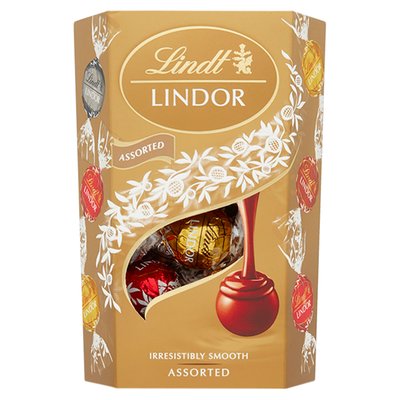 Obrázek Lindt Lindor Směs mléčné, mléčné s lískovými ořechy, bílé a extra hořké čokolády s náplní 200g