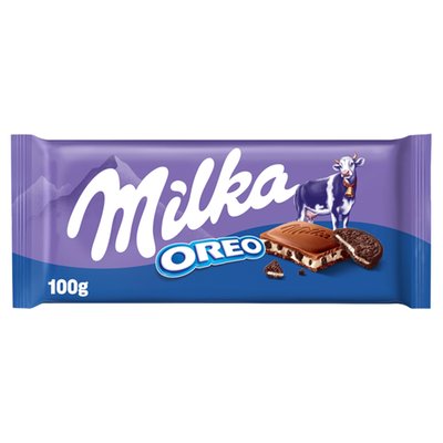 Obrázek Milka Oreo mléčná čokoláda z alpského mléka s kakaovými sušenkami a vanilkovou krémovou náplní 100 g