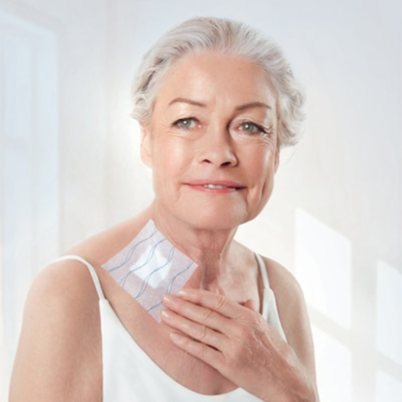 Gallery Image of Fixiervlies Fixomull skin sensitive hautschonend