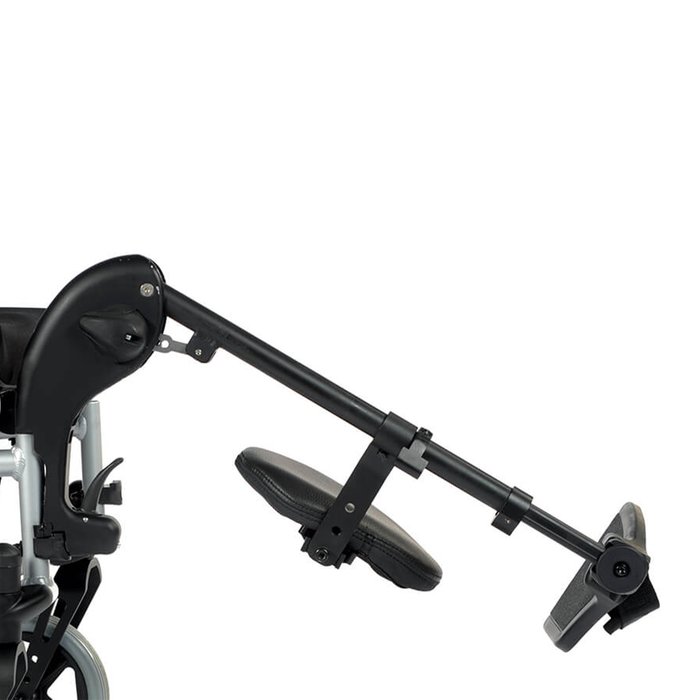 Gallery Image of Sunrise Medical Leichtgewichtrollstuhl Breezy PariX2, faltbarer Rollstuhl transportabel, Trommelbremse, höhenverstellbar