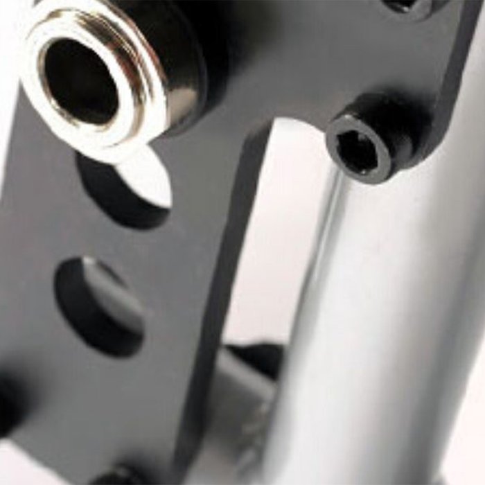 Gallery Image of Leichtgewichtrollstuhl Breezy PariX² faltbar transportabel Trommelbremse