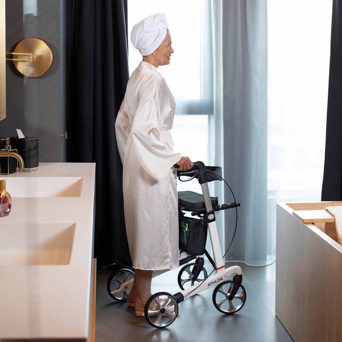 Gallery Image of Rehasense Carbon-Rollator Athlon SL, ultraleichter Gehwagen faltbar, höhenverstellbar, TPE-Räder