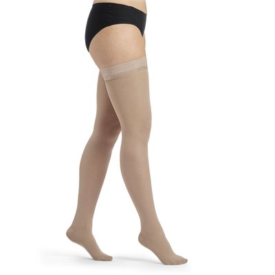 Gallery Image of Sigvaris Stützstrümpfe Highlight for Women Schenkelstrümpfe, Damen-Kompressionsstrümpfe gegen schwere Beine