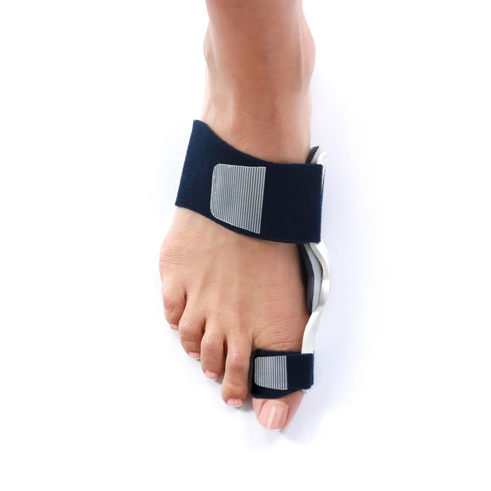 Product Image of AIRCAST Hallux-Valgus-Nachtschiene HalguNight, Korrekturorthese Hallux postoperativ, Memory-Foam, Gelenksystem, weiß