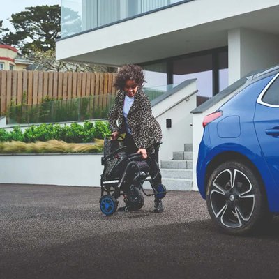 Gallery Image of Quickie Q50 R Carbon ultraleicht faltbar