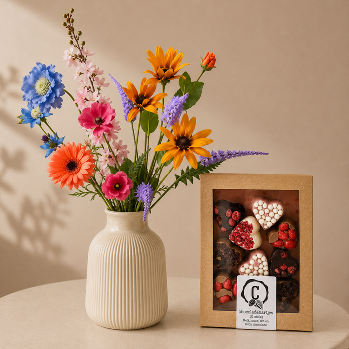 Zijden kunstbloemen | Boeket Sprankel & Urban Cacao chocolade hartjes